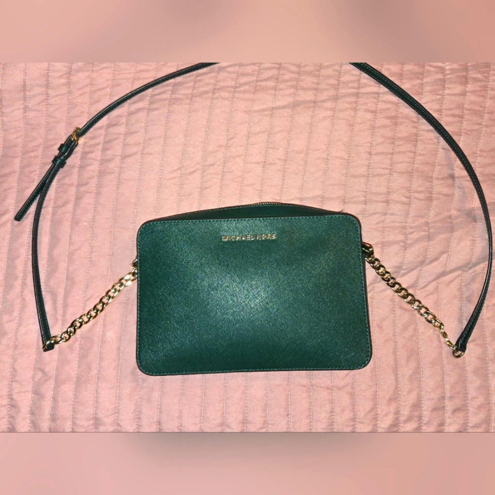 Michael Kors jet set travel Crossbody Bag